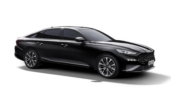 Kia K8 price in India